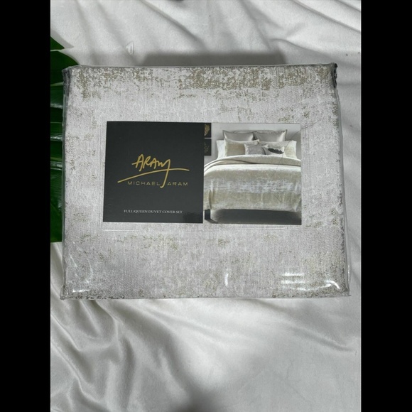 NIB $500 Michael Aram Texture Duvet Cover Set Gold [ FULL / QUEEN‎ ] - Picture 5 of 11